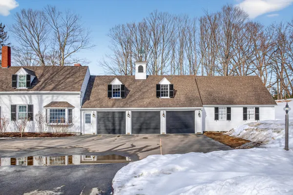 $6,000,000 | 1090 Pittston School Street, Pittston, ME 04345