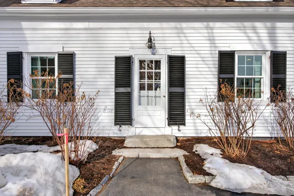 $6,000,000 | 1090 Pittston School Street, Pittston, ME 04345