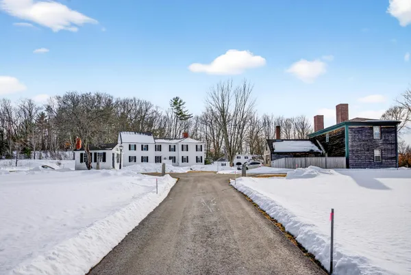 $6,000,000 | 1090 Pittston School Street, Pittston, ME 04345