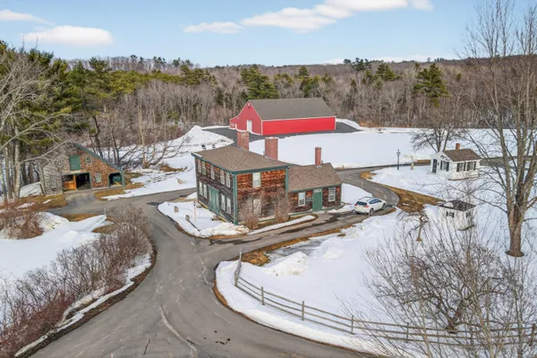 $6,000,000 | 1090 Pittston School Street, Pittston, ME 04345