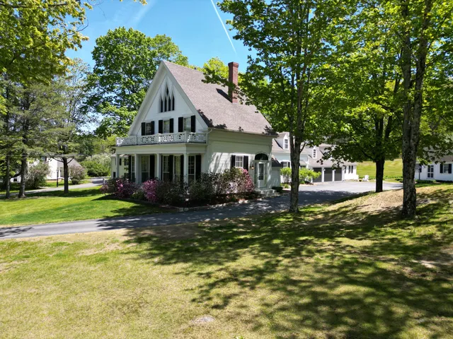 $6,000,000 | 1090 Pittston School Street, Pittston, ME 04345