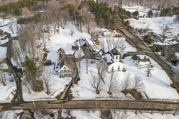 $6,000,000 | 1090 Pittston School Street, Pittston, ME 04345