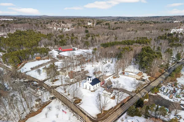 $6,000,000 | 1090 Pittston School Street, Pittston, ME 04345