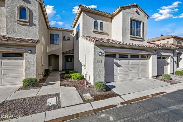 $2,100 | 2600 East Springfield Place, Unit 36, Chandler, AZ 85286