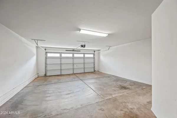 $2,100 | 2600 East Springfield Place, Unit 36, Chandler, AZ 85286