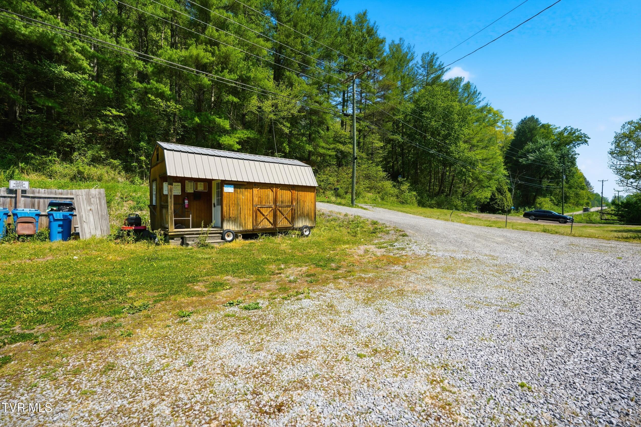 1750 Clinch River Highway Duffield, VA 24244 - Photo 16 of 31 IMG_6278