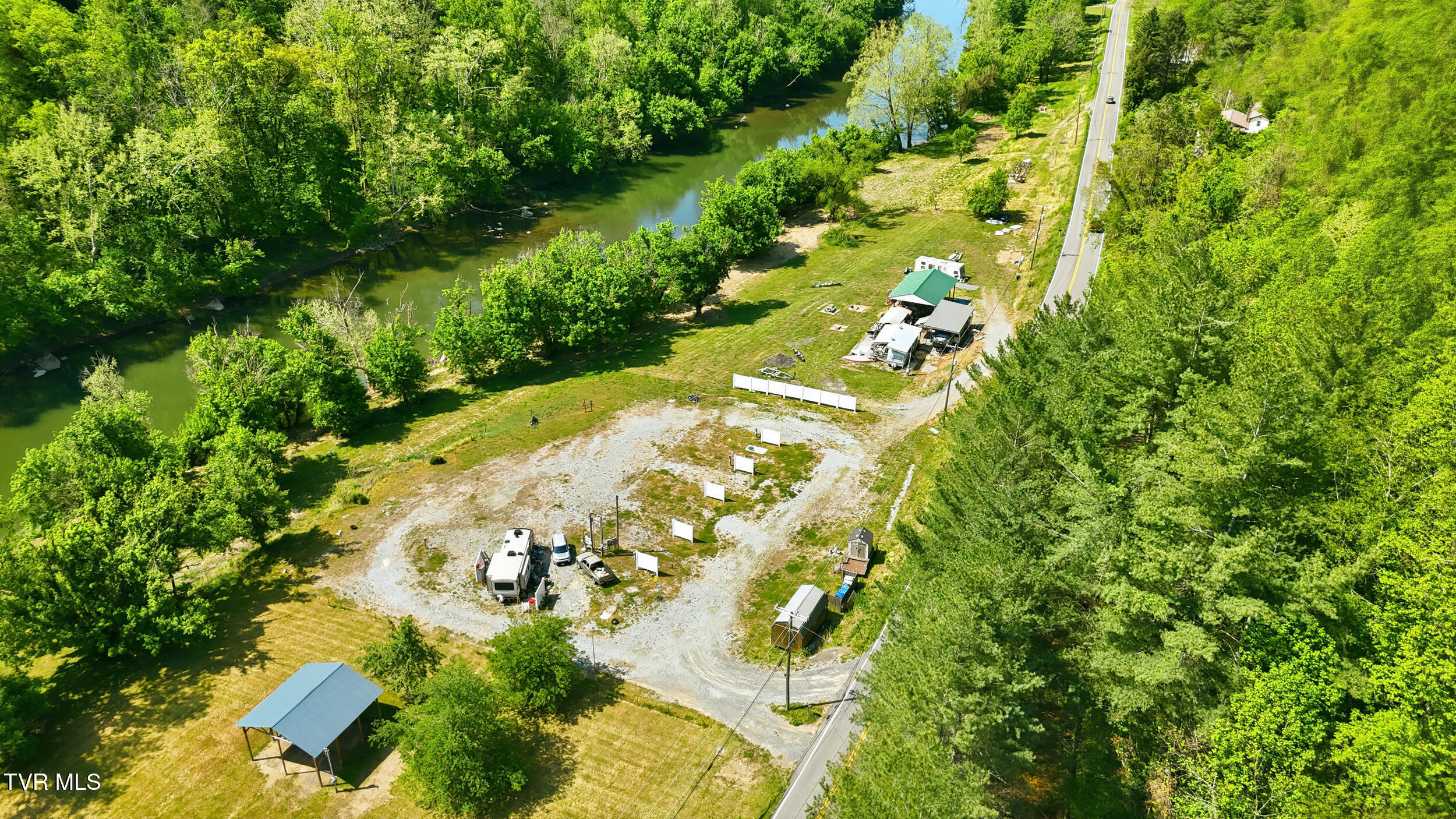 1750 Clinch River Highway Duffield, VA 24244 - Photo 19 of 31 IMG_6270