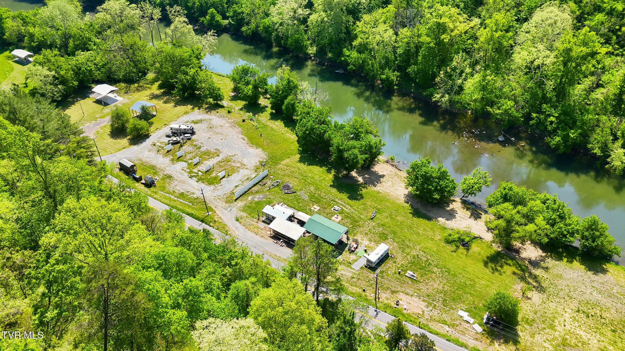 1750 Clinch River Highway Duffield, VA 24244 - Photo 20 of 31 IMG_6268