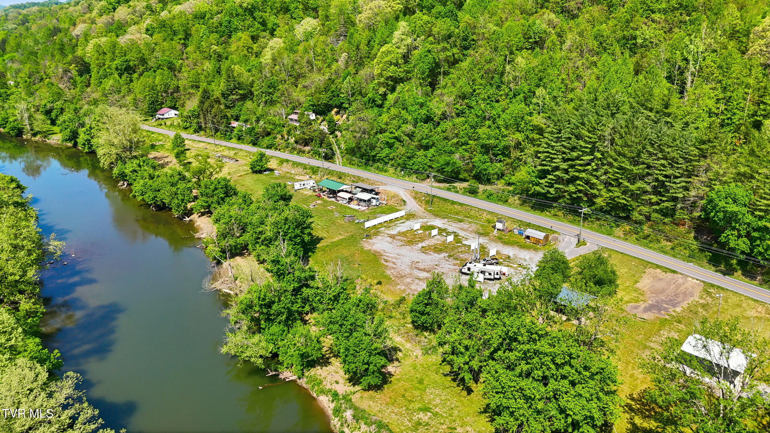 1750 Clinch River Highway Duffield, VA 24244 - Photo 21 of 31 IMG_6265