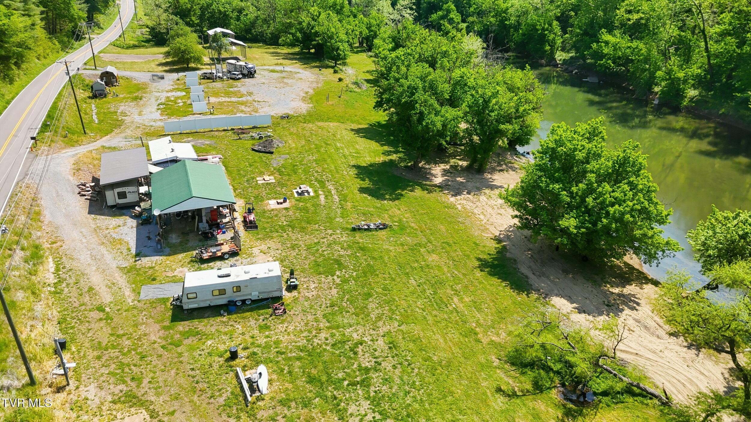 1750 Clinch River Highway Duffield, VA 24244 - Photo 24 of 31 IMG_6276