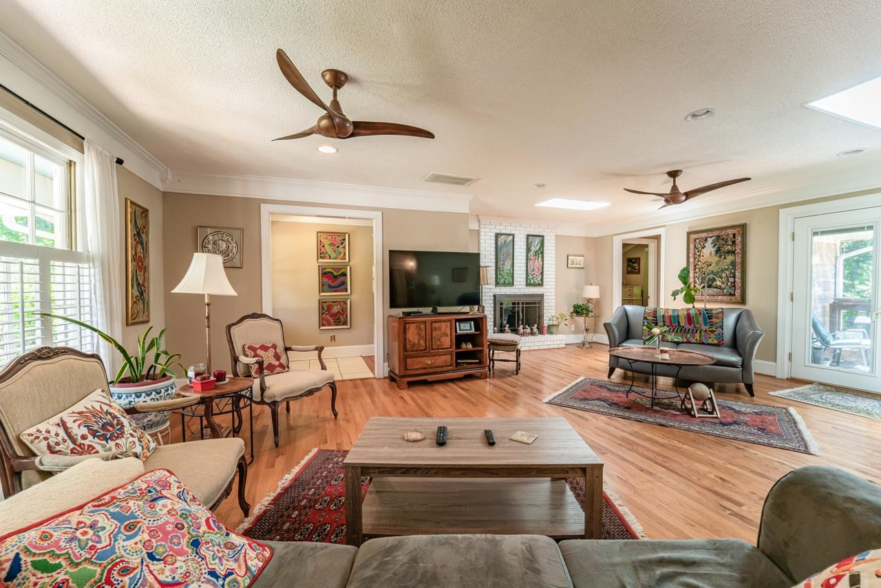 3318 Hampton Road Raleigh, NC 27607 - Photo 11 of 56 Photo 11