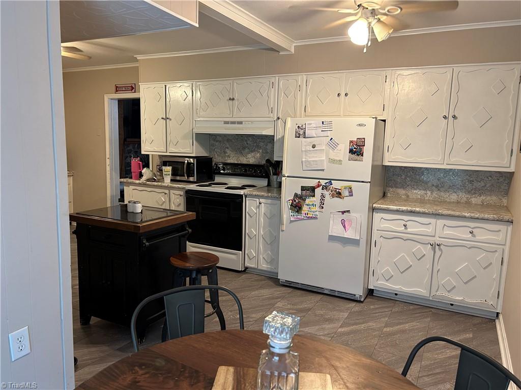 427 Spring Street Mount Airy, NC 27030 - Photo 12 of 17 Gallery Image 12