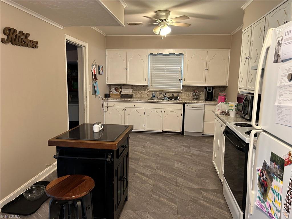 427 Spring Street Mount Airy, NC 27030 - Photo 10 of 17 Gallery Image 10