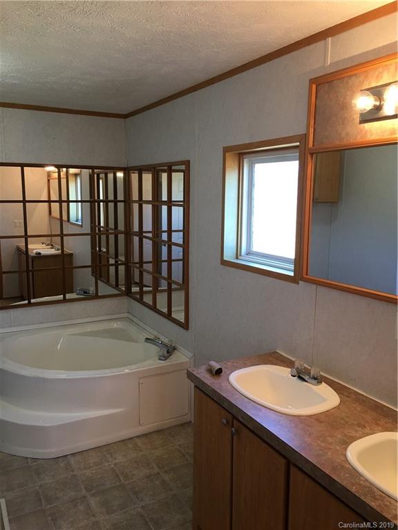 318 Joe Cloninger Road Bessemer City, NC 28016 - Photo 14 of 46 Gallery Image 14