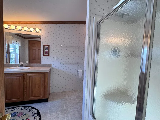 $94,000 | 16 Eric Place, Claremont, NH 03743