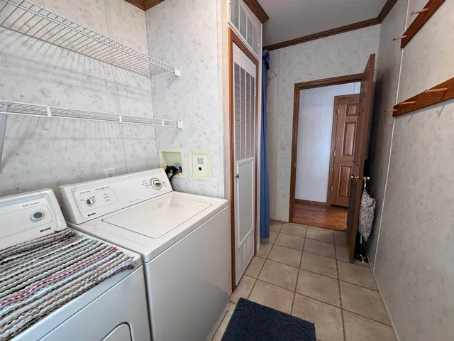 $94,000 | 16 Eric Place, Claremont, NH 03743