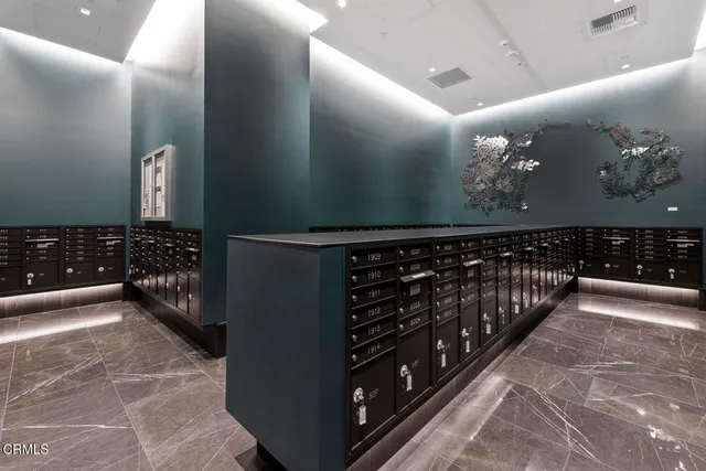 $670,000 | 400 South Broadway, Unit 911, Los Angeles, CA 90013