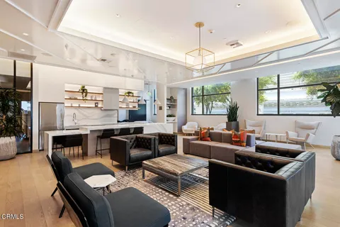 $670,000 | 400 South Broadway, Unit 911, Los Angeles, CA 90013