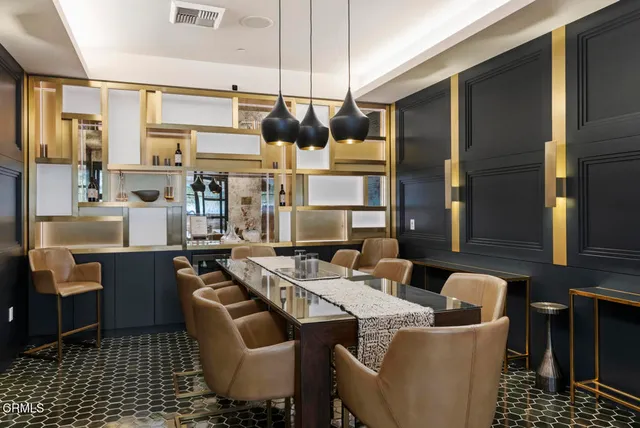 $670,000 | 400 South Broadway, Unit 911, Los Angeles, CA 90013