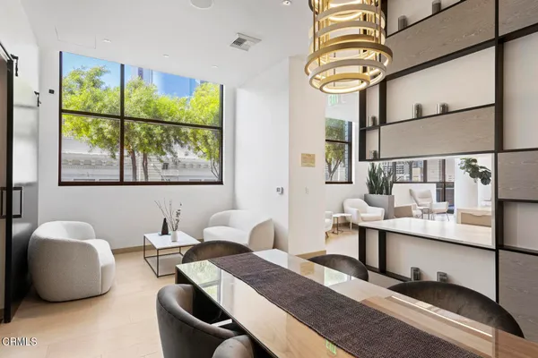 $630,000 | 400 South Broadway, Unit 911, Los Angeles, CA 90013