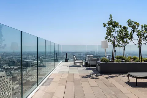 $670,000 | 400 South Broadway, Unit 911, Los Angeles, CA 90013