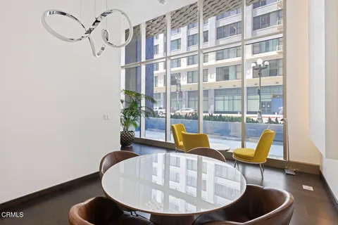 $670,000 | 400 South Broadway, Unit 911, Los Angeles, CA 90013