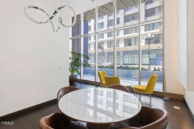 $670,000 | 400 South Broadway, Unit 911, Los Angeles, CA 90013