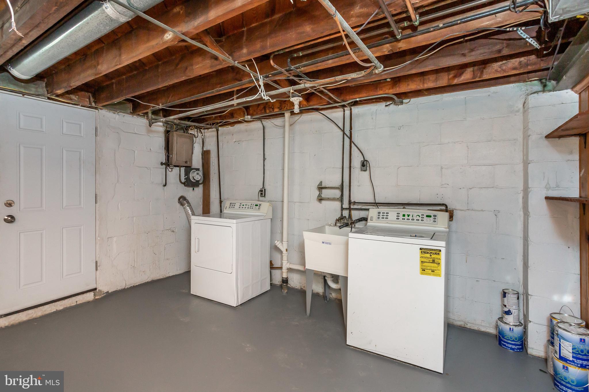 3811 Elkader Road Baltimore, MD 21218 - Photo 22 of 23 Utility Room w/ Washer/Dryer