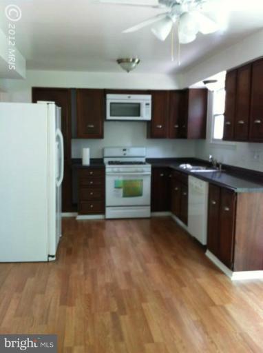 3931 Susanna Road Randallstown, MD 21133 - Photo 19 of 25 Kitchen