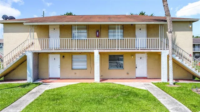 $130,000 | 694 Michigan Court, Unit 1, St. Cloud, FL 34769