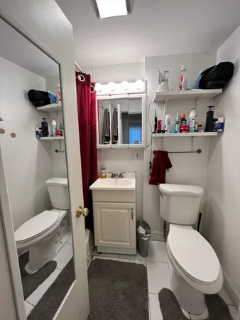 $3,995 | 59 Cedar Street, Unit 2L, Somerville, MA 02143