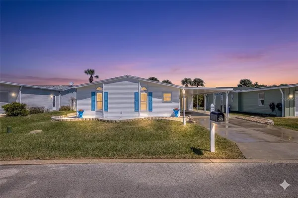 $975,000 | 349 Marsh Lndg Drive, Oak Hill, FL 32759