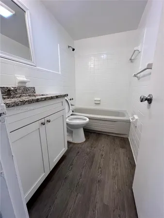 $1,595 | 1017 Southeast 22nd Avenue, Unit 105, Pompano Beach, FL 33062