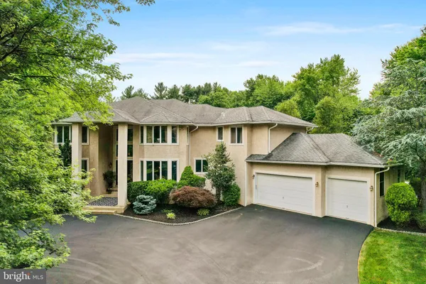 $2,350,000 | 100 East Holland Road, Holland, PA 18966