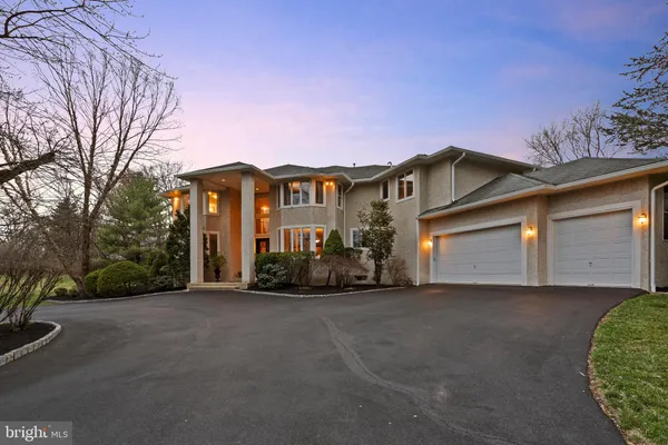 $2,350,000 | 100 East Holland Road, Holland, PA 18966