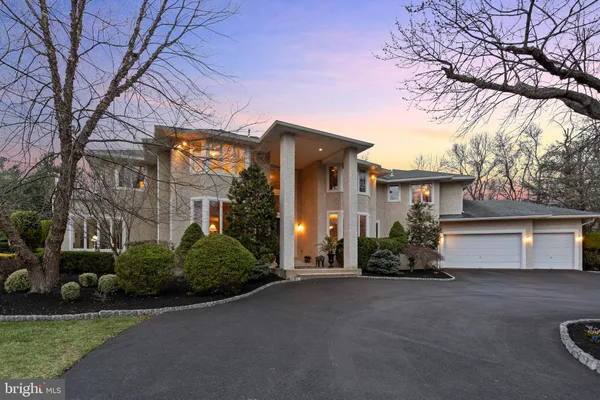 $2,350,000 | 100 East Holland Road, Holland, PA 18966