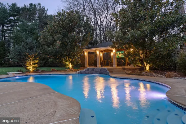 $2,350,000 | 100 East Holland Road, Holland, PA 18966