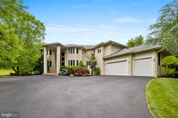 $2,350,000 | 100 East Holland Road, Holland, PA 18966