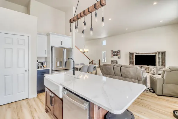 $474,900 | 1154 60th Avenue West, West Fargo, ND 58078