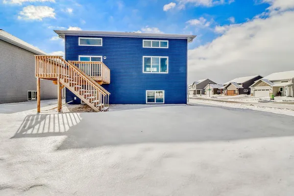 $474,900 | 1154 60th Avenue West, West Fargo, ND 58078