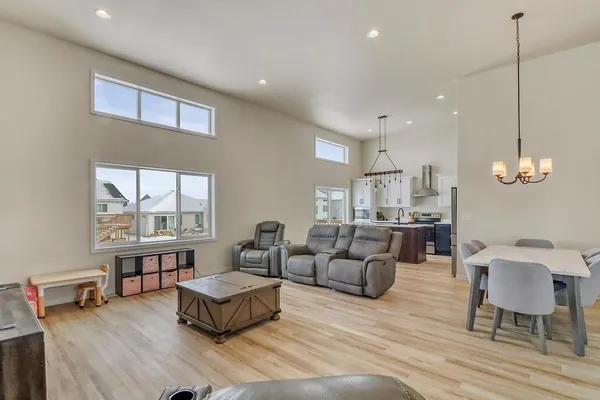 $474,900 | 1154 60th Avenue West, West Fargo, ND 58078