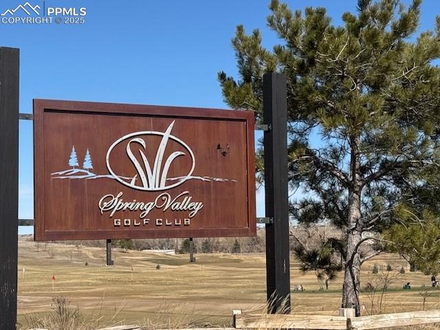 42972 Colonial Trail Elizabeth, CO 80107 - Photo 12 of 17 a sign that is on the side of a building