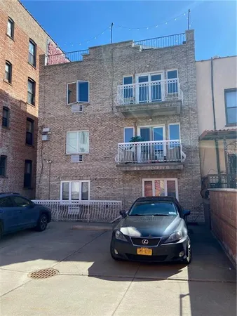 $1,075,000 | 98 Gelston Avenue, Unit 3B | Bay Ridge