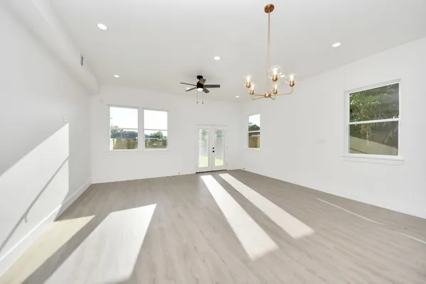 $2,250 | 9021 Spaulding Street, Houston, TX 77016