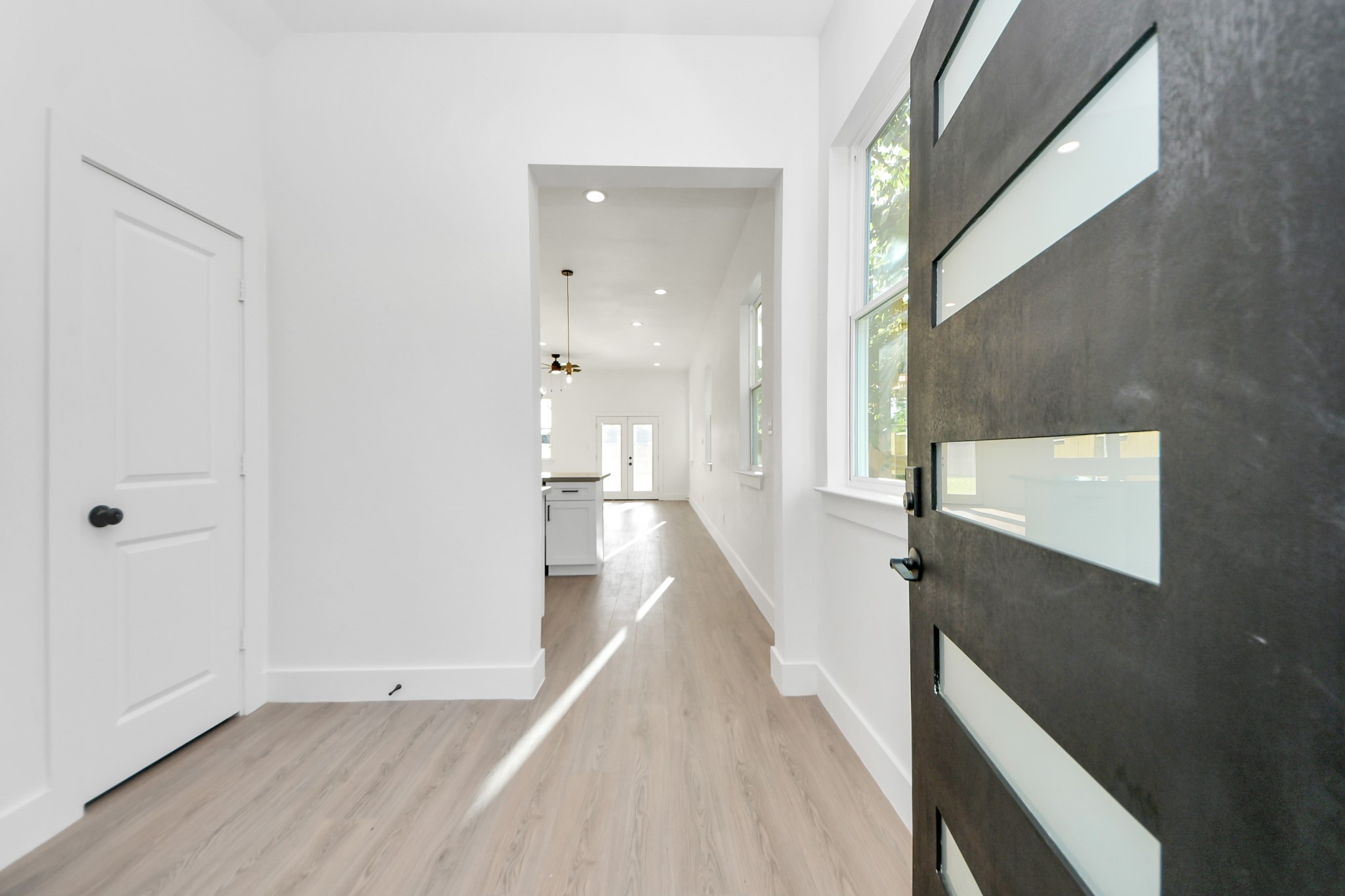 9021 Spaulding Street Houston, TX 77016 - Photo 14 of 36