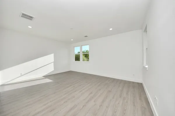 $2,250 | 9021 Spaulding Street, Houston, TX 77016