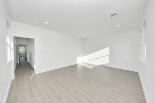 $2,250 | 9021 Spaulding Street, Houston, TX 77016