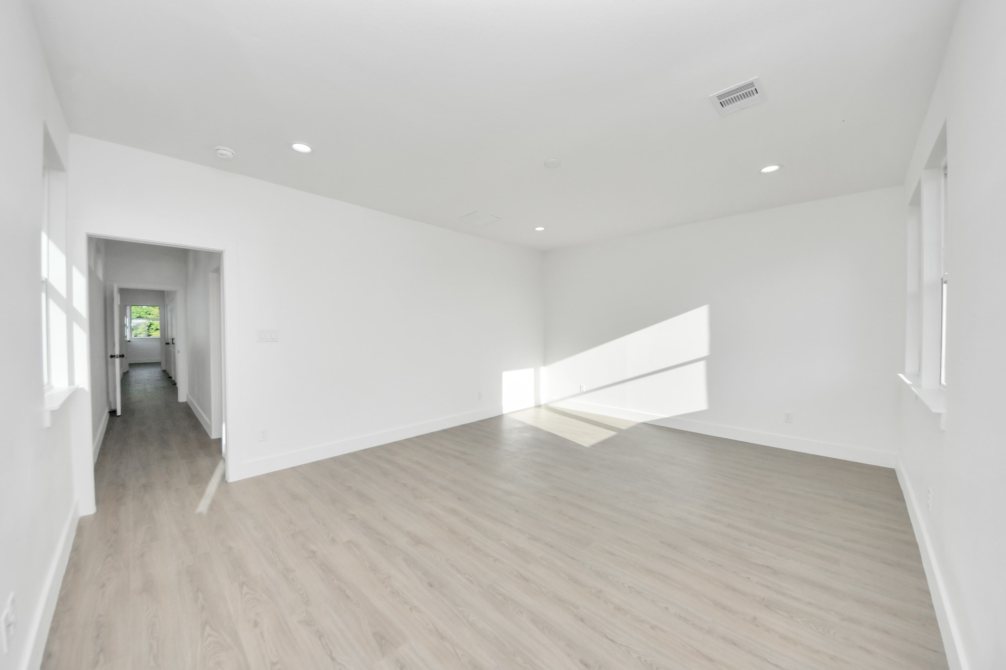 9021 Spaulding Street Houston, TX 77016 - Photo 17 of 36