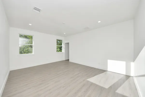 $2,250 | 9021 Spaulding Street, Houston, TX 77016