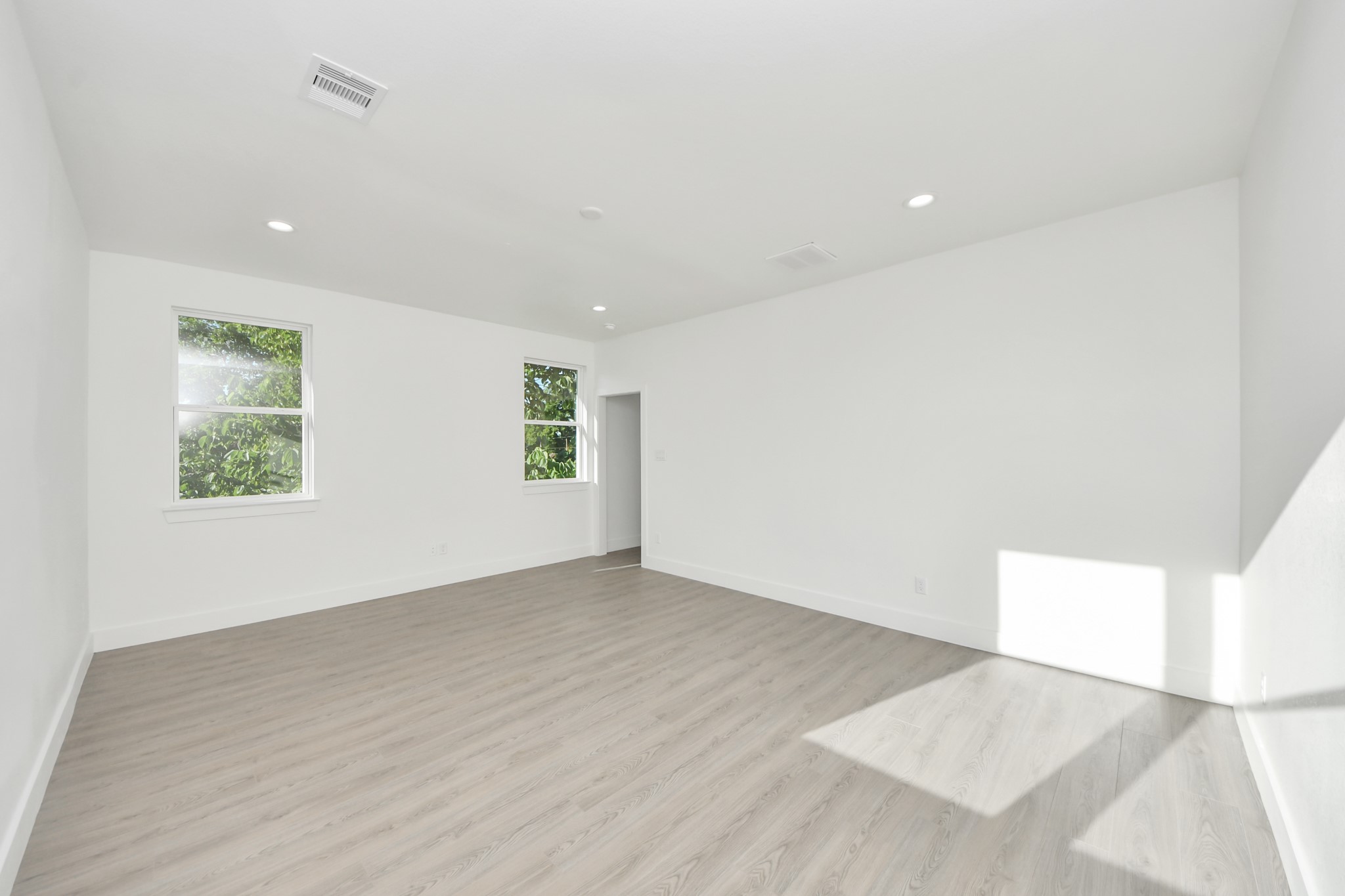 9021 Spaulding Street Houston, TX 77016 - Photo 19 of 36